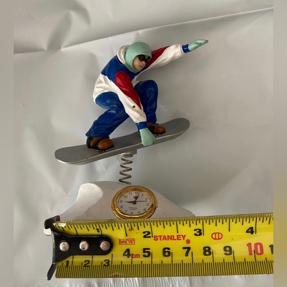 Snow Boarder figurine desk clock canada quartz WORKS - Picture 5 of 6